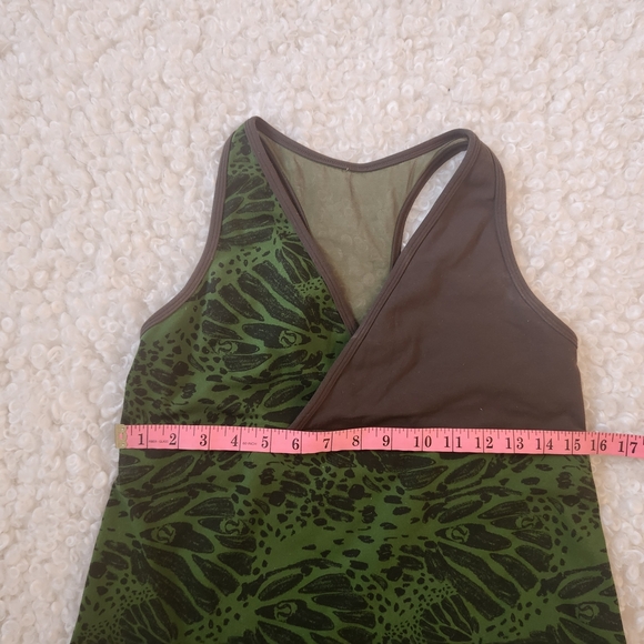 Lululemon 12 Deep-V Surplice Floral Tank Green Racerback Vented Workout Yoga Top - Picture 11 of 11